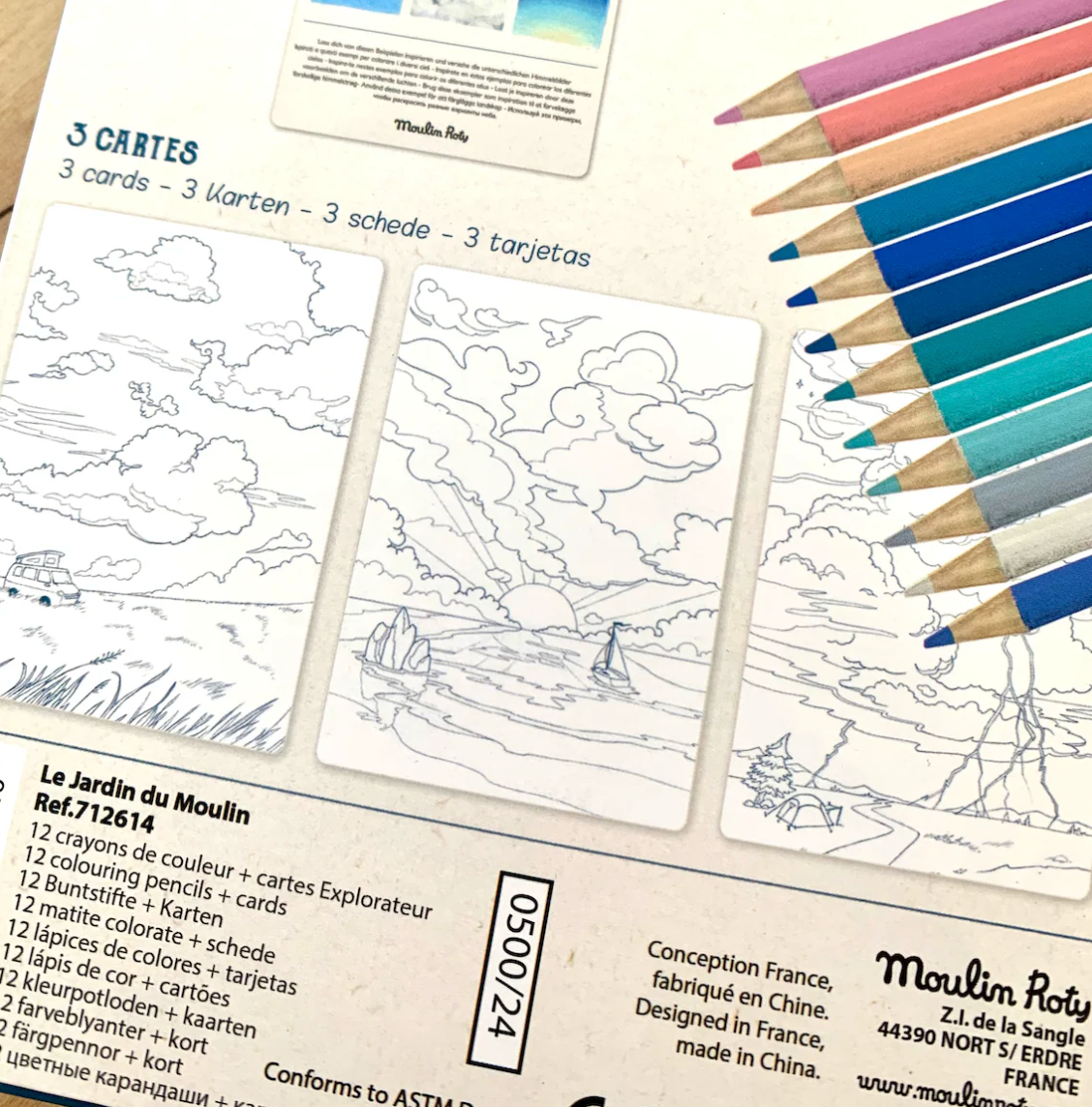L'Explorateur, 12 Sky Colouring Pencils and Card