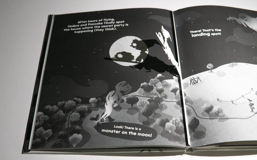 Umbra's Halloween Party: A Shadow Pop-Up Book