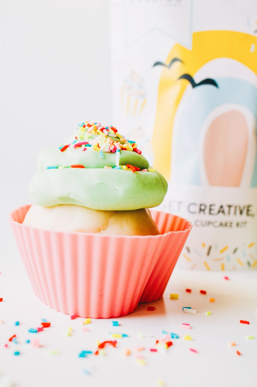 The Darling Studio Cupcake Play Dough Kit