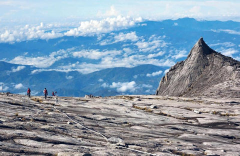 Lonely Planet Epic Hikes of the World