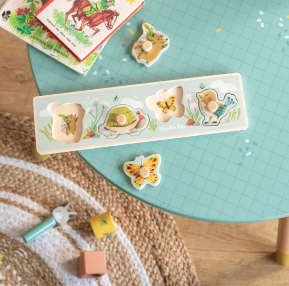 Trois Petits Lapins - Peg Puzzle