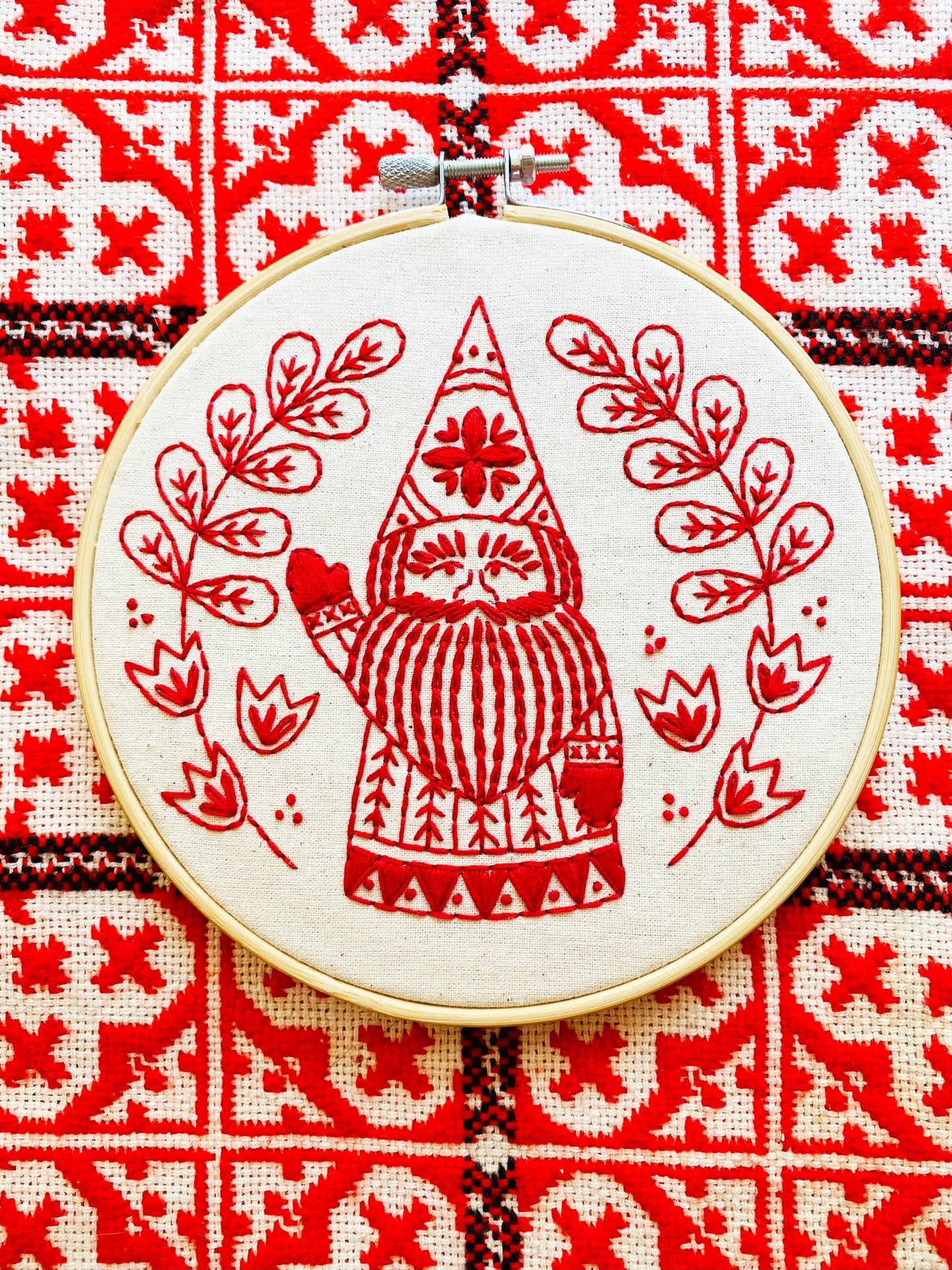 Embroidery Kit - Nordic Gnome "Jul"